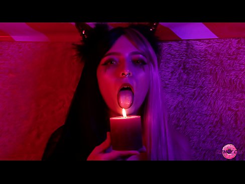 ❤️ Strastveno pušenje od seksi sukubusa s ispunjenim ustima ❤❌ Jebeni video kod nas ❌